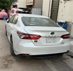 تۆیۆتا کامری